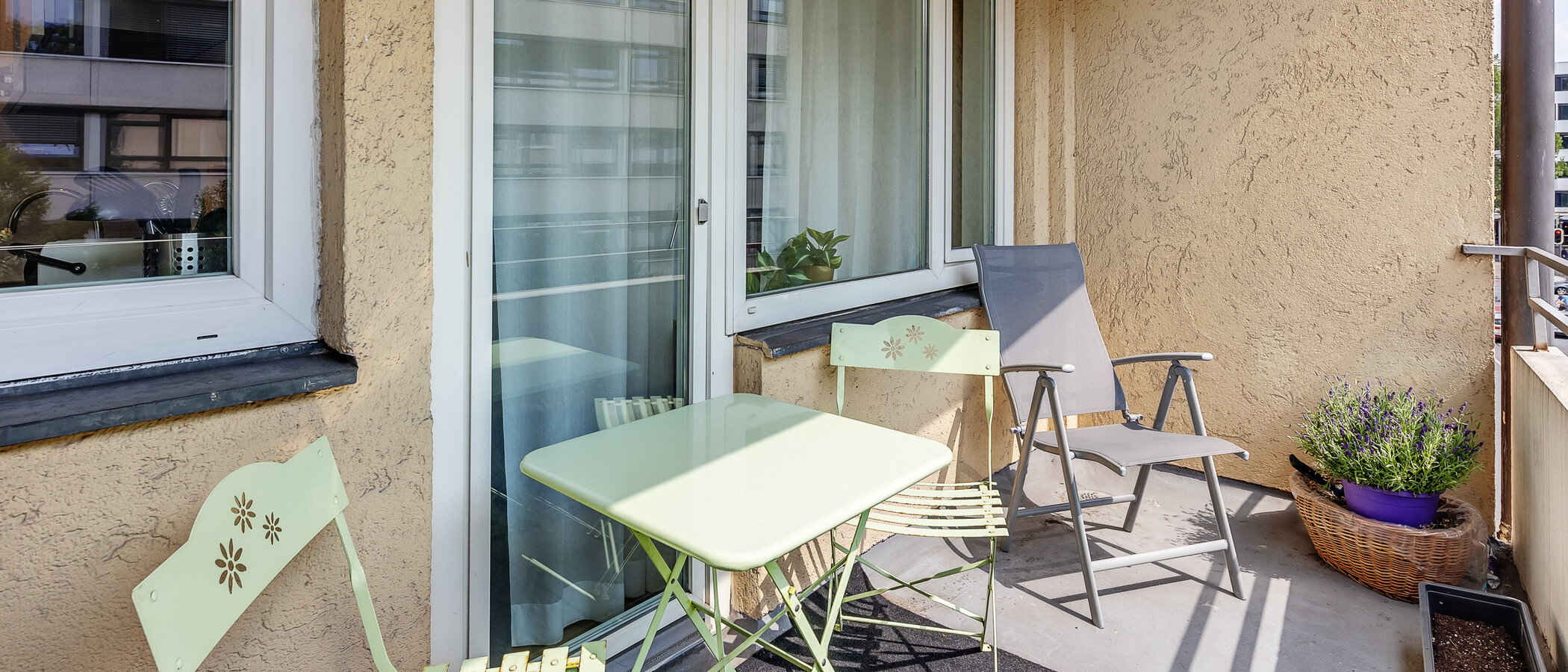 apartment München Ludwigsvorstadt 01 balcony 7480