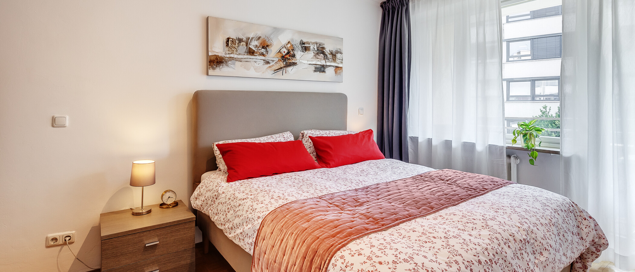 apartment München Ludwigsvorstadt 01 bedroom 7480