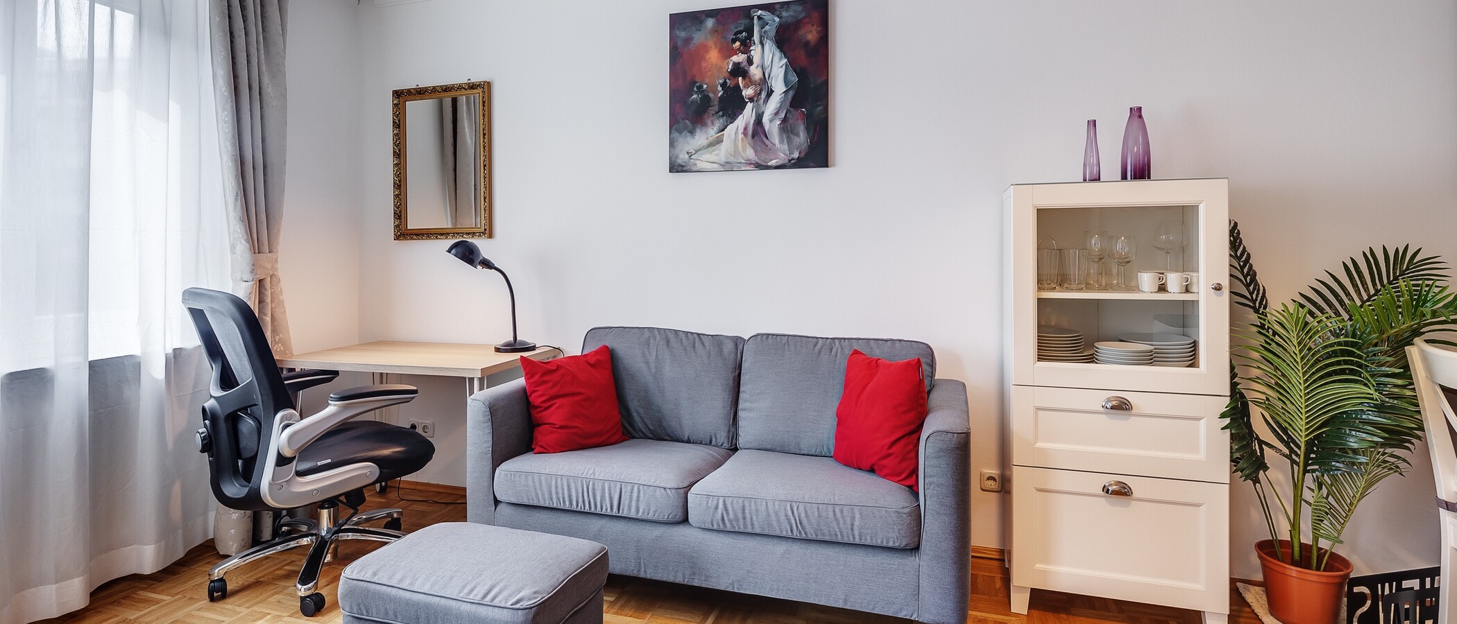 apartment München Ludwigsvorstadt 01 living area 7480