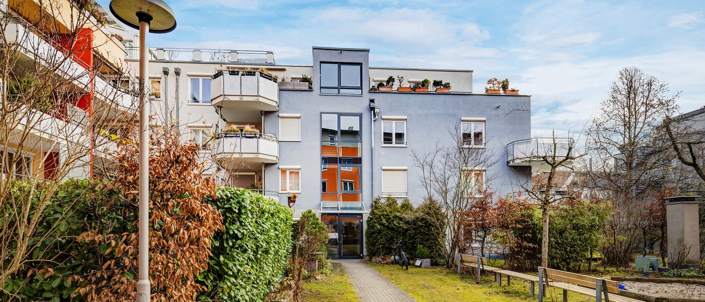 apartment München Sendling-Westpark 02 inner courtyard  7493