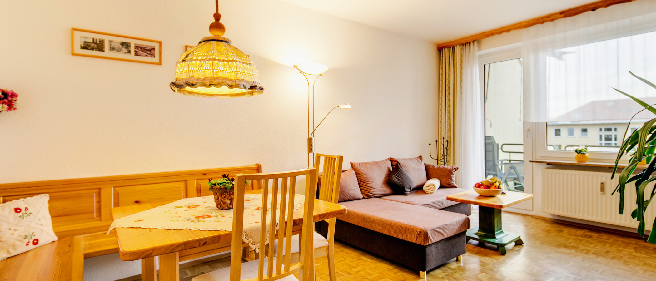 apartment München Schwabing-West (rund um den Bonner Platz) 06 living room 7519
