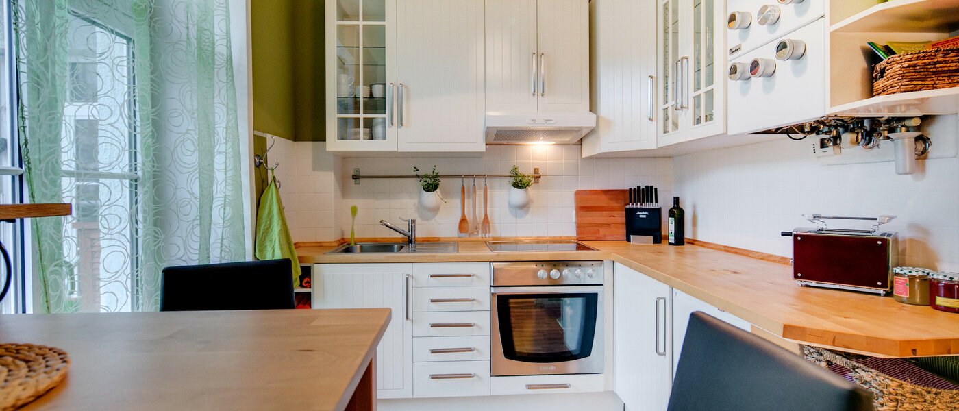 apartment München Neuhausen 01 kitchen 7528