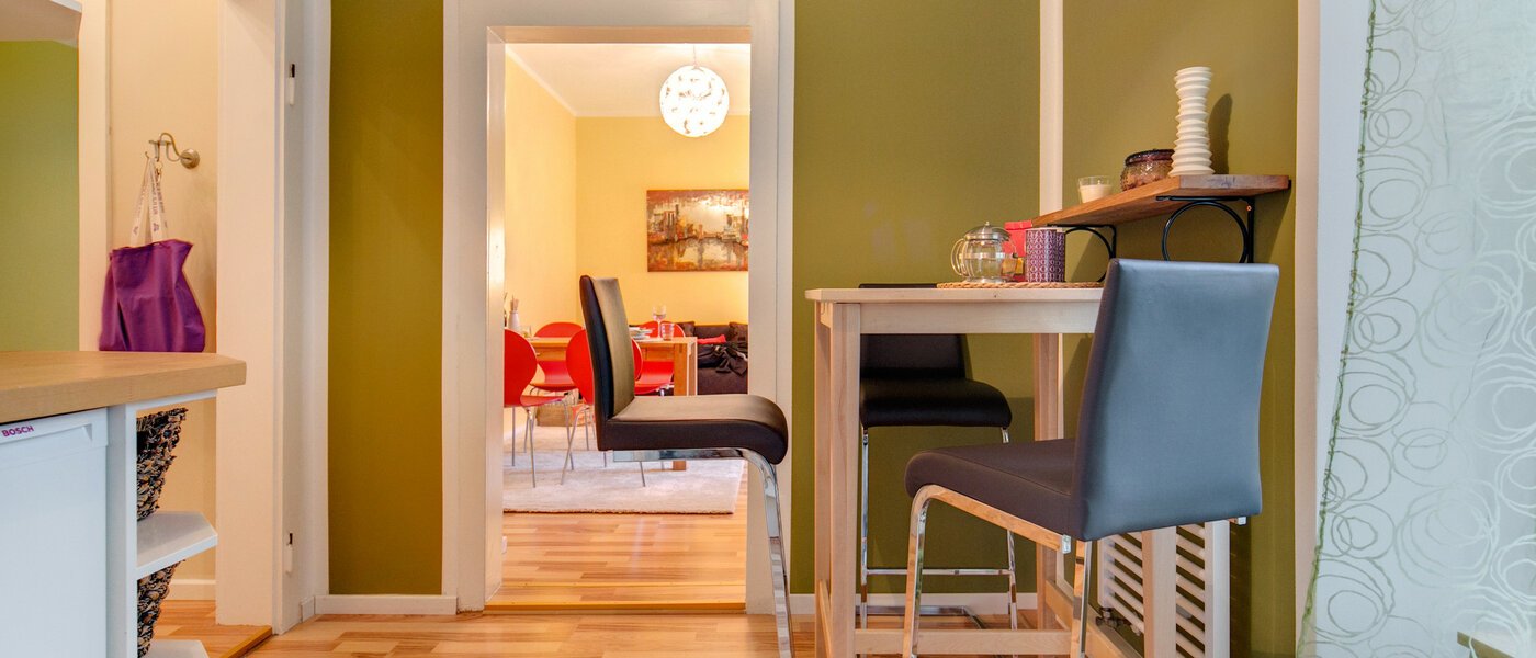 apartment München Neuhausen 04 kitchen 7528