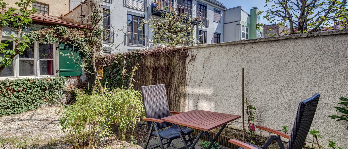 apartment München Neuhausen 01 terrace 7528