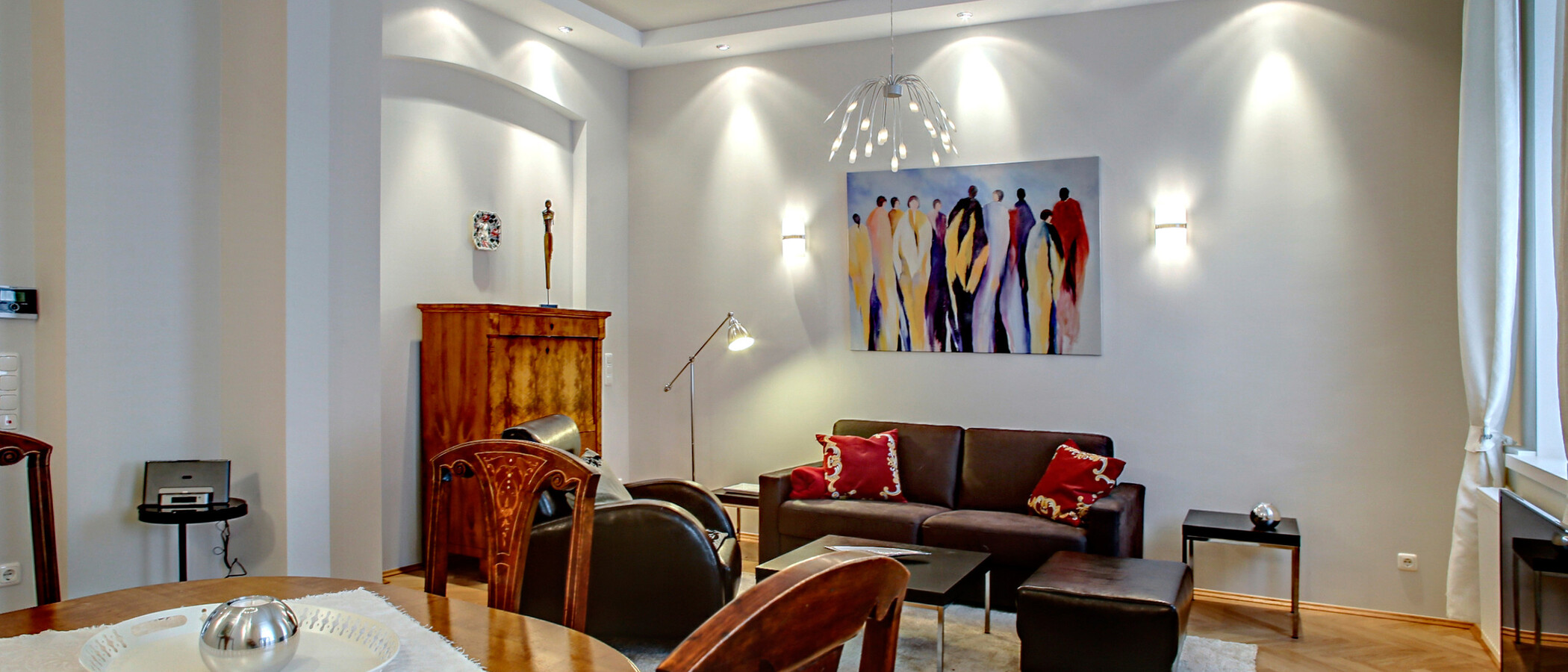 apartment München Gärtnerplatzviertel 02 dining 7556