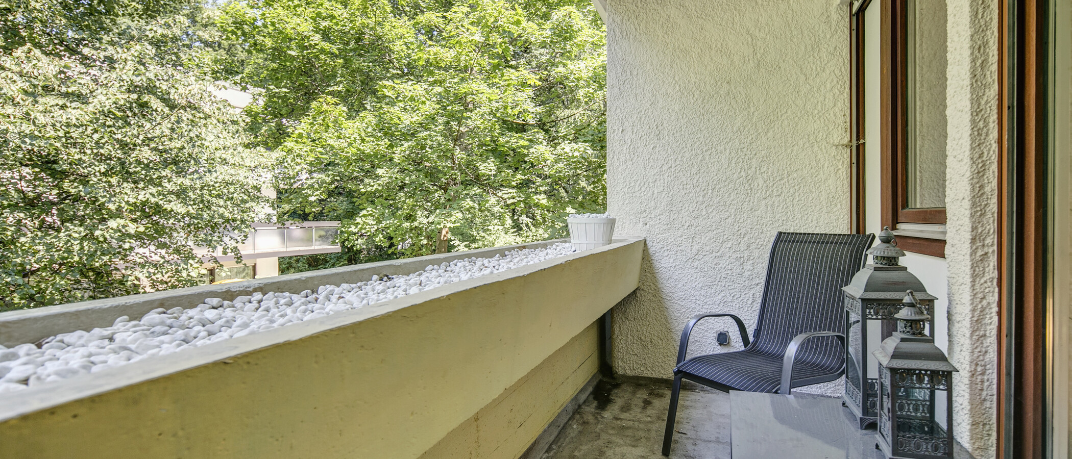 apartment München Harlaching 01 balcony 7584