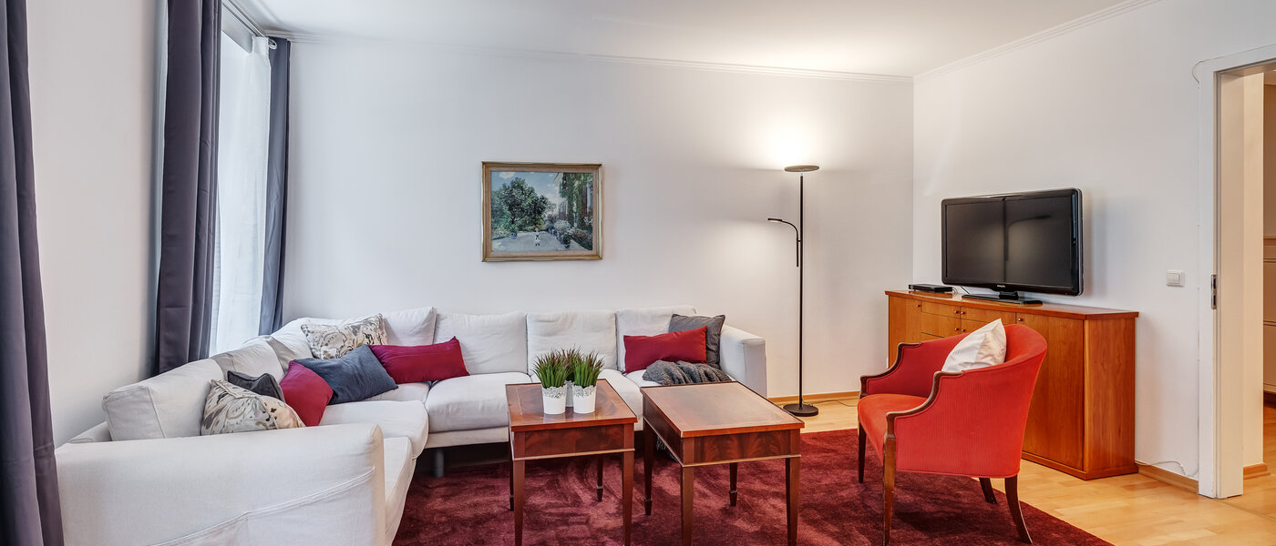 apartment München Haidhausen 03 living area 7586