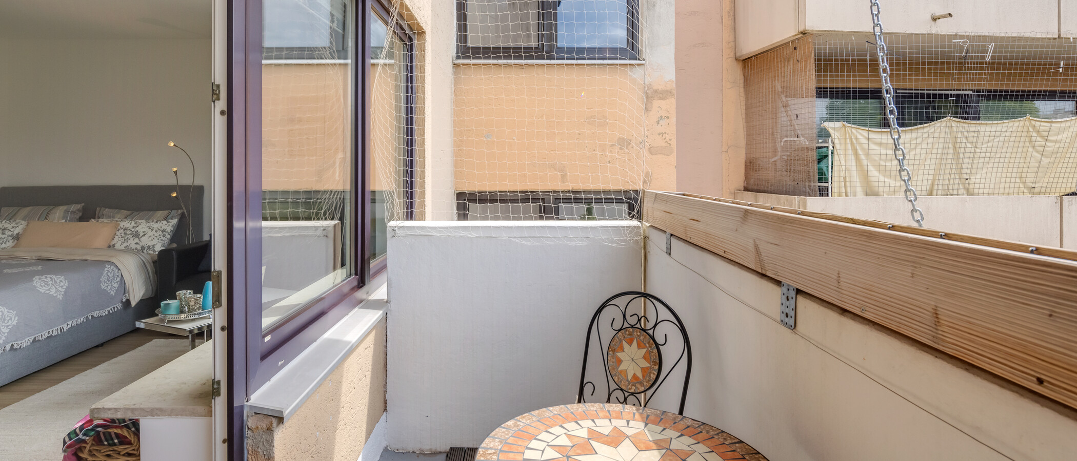 apartment München Neuhausen 02 balcony 7597