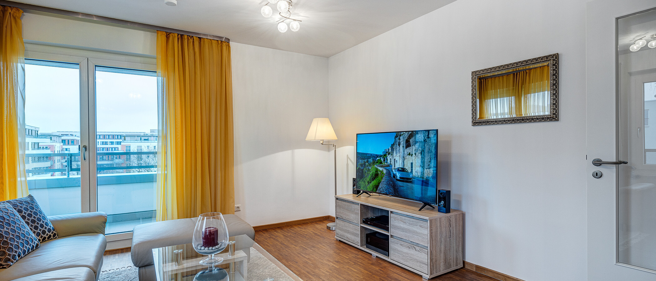 apartment München Parkstadt Schwabing 04 living area 7611