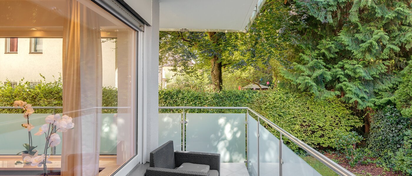 apartment München Bogenhausen 04 balcony 7629