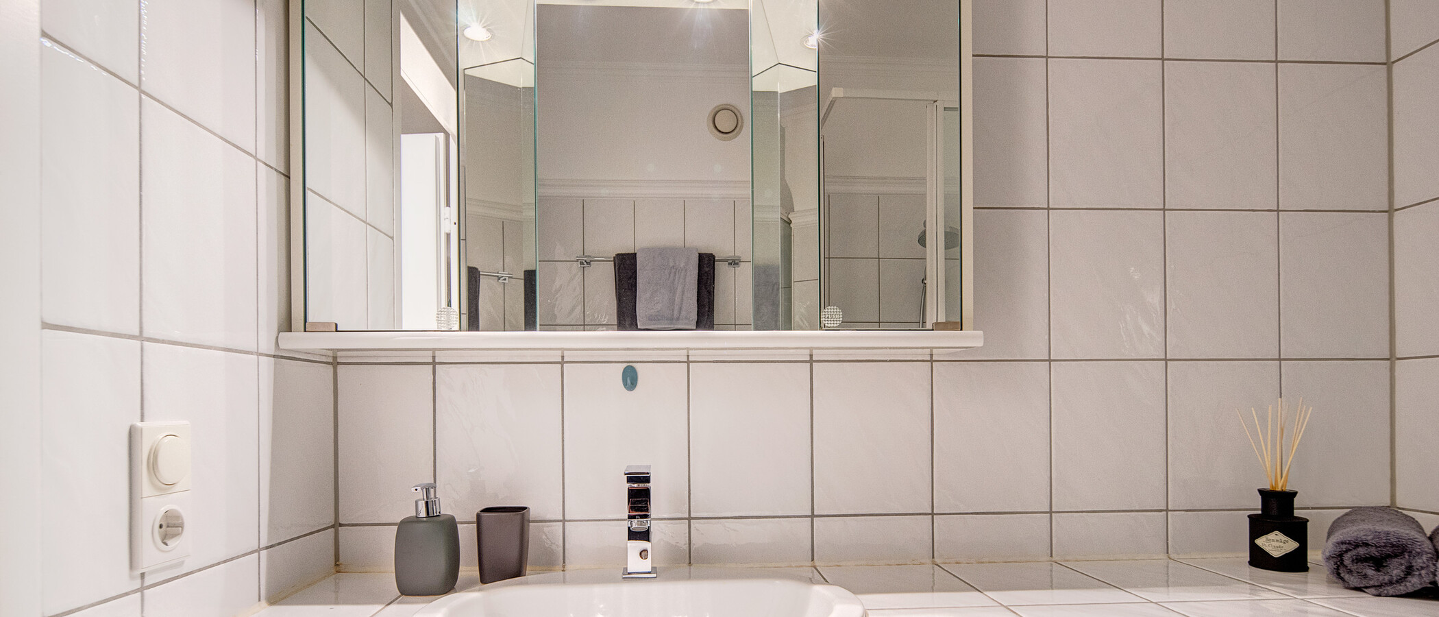 apartment München Schwabing-West (rund um den Hohenzollernplatz) 01 bathroom 764