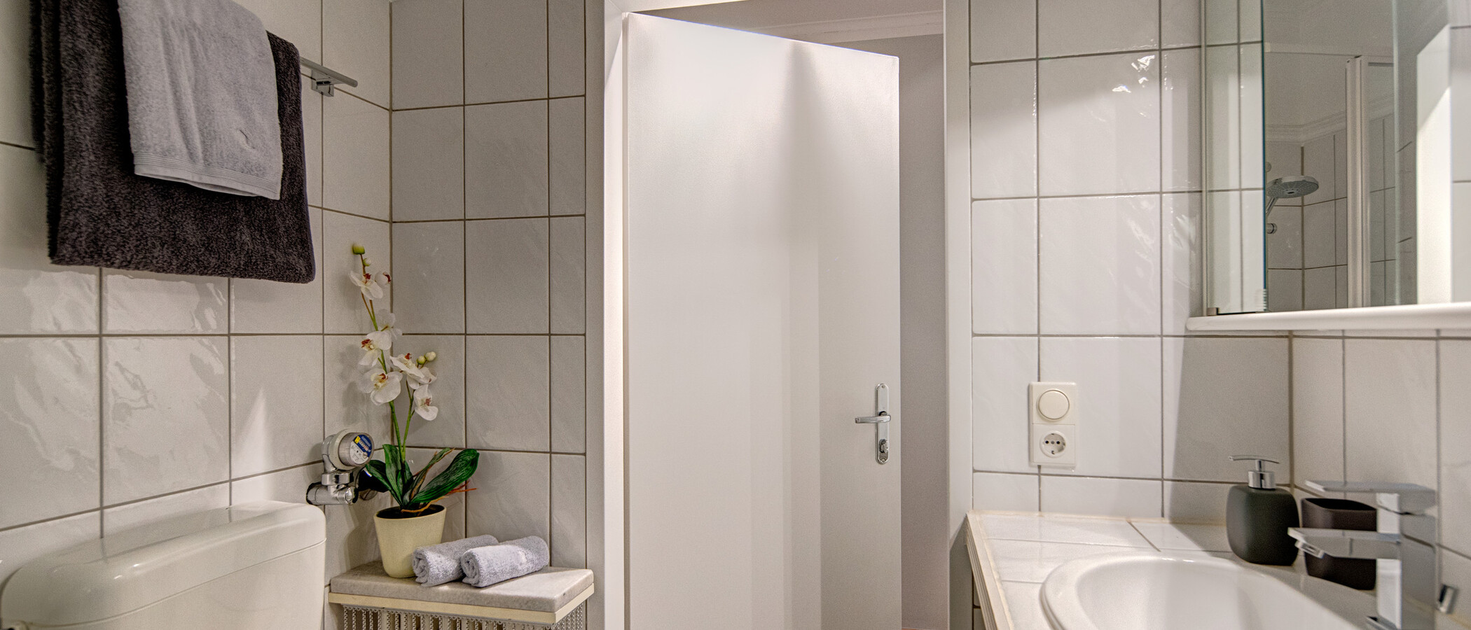 apartment München Schwabing-West (rund um den Hohenzollernplatz) 02 bathroom 764