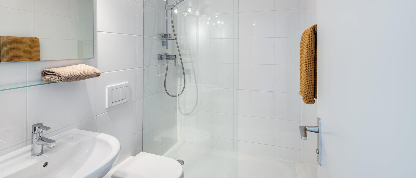 apartment München Schwabing-Nord (zw. Leopoldstraße & Englischen Garten) 01 2. bathroom 7670