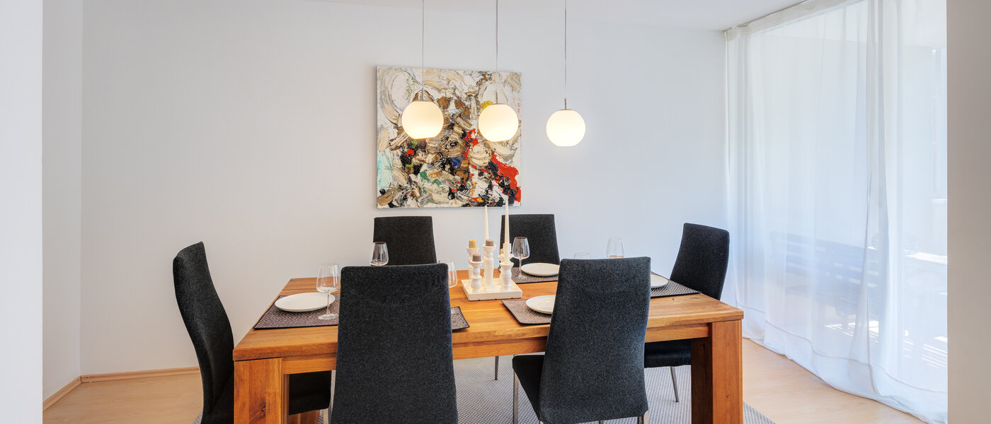 apartment München Schwabing-Nord (zw. Leopoldstraße & Englischen Garten) 02 dining area 7670