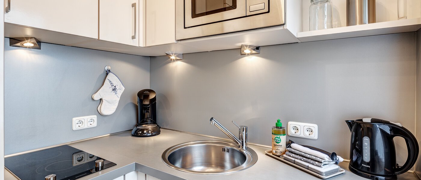 apartment München Schwabing-West (rund um den Hohenzollernplatz) 02 kitchen 7675