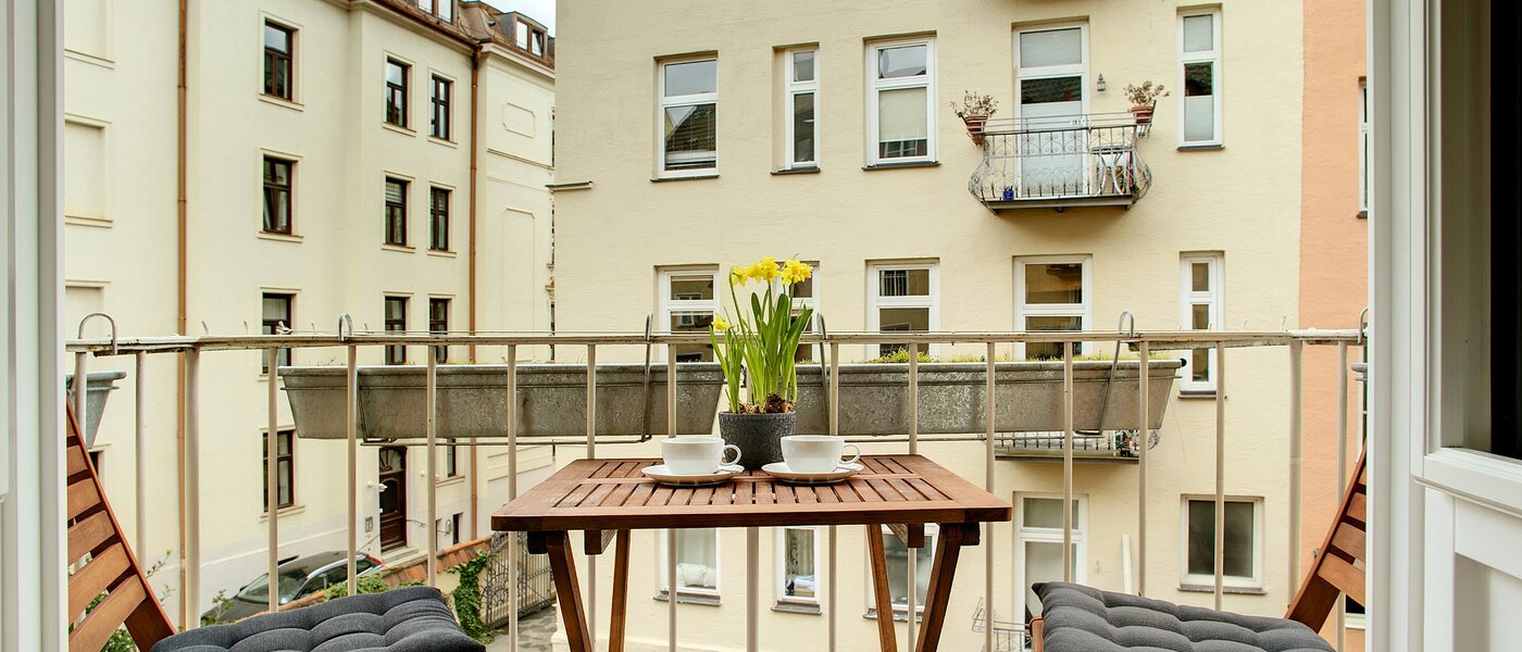 apartment München Lehel 01 balcony 7684