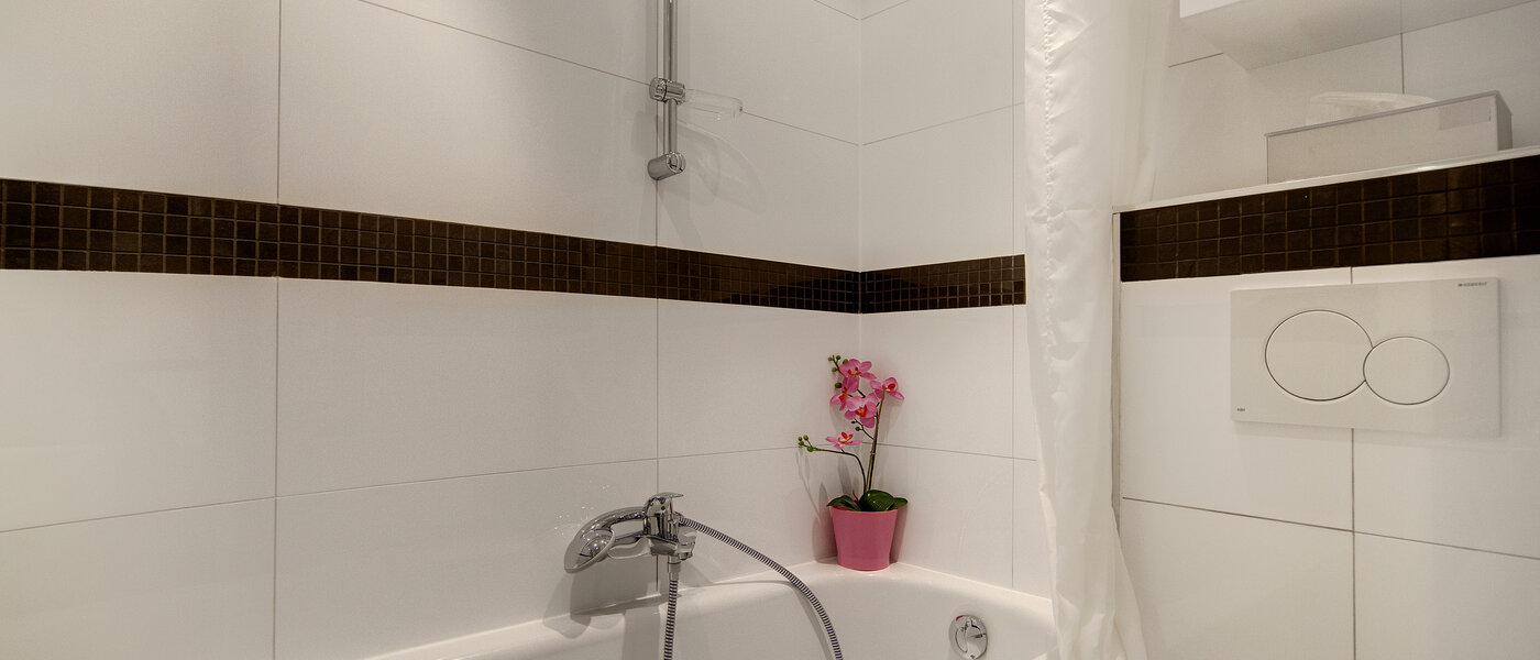 studio München Schwabing-West (rund um den Hohenzollernplatz) 03 bathroom 7701