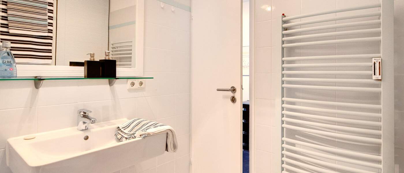 roof terrace apartment München Schwabing-West (rund um den Hohenzollernplatz) 03 bathroom 7704