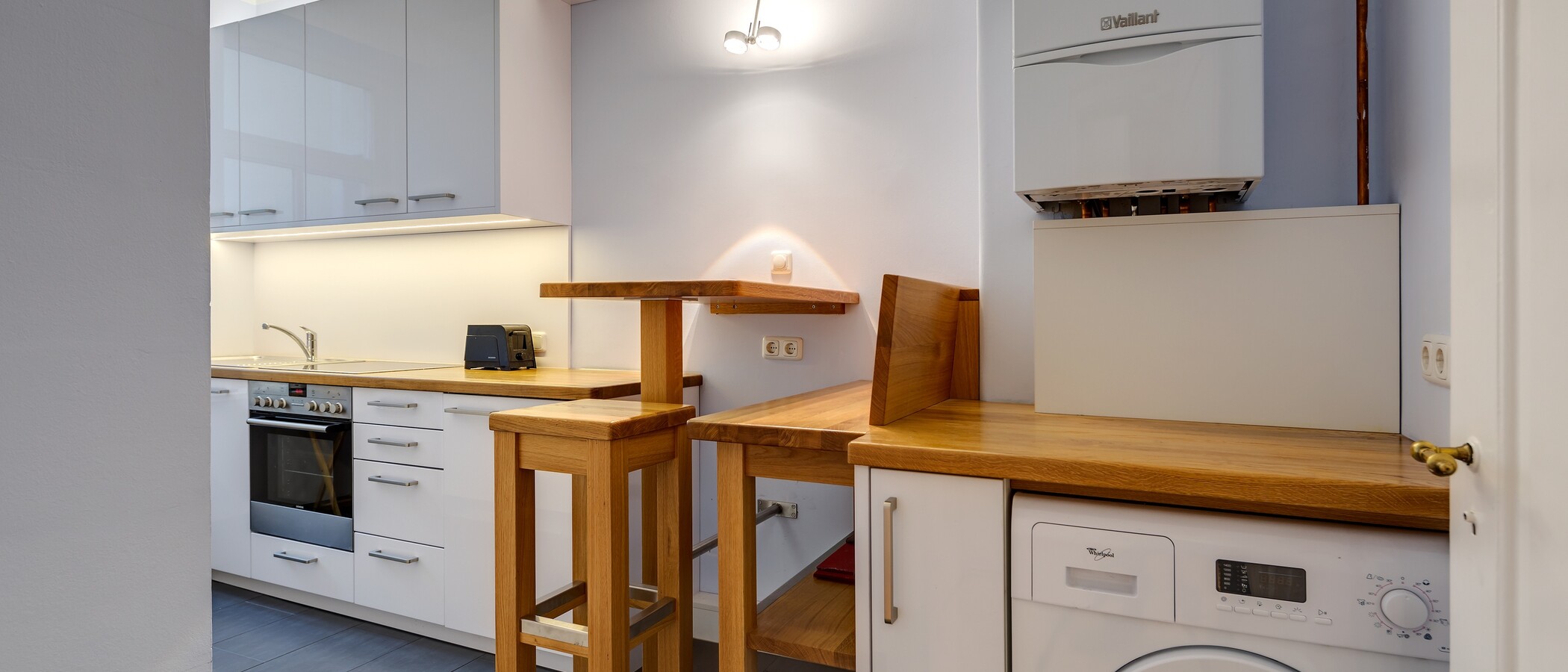 apartment München Schwabing-Nord (zw. Belgrad- & Leopoldstraße) 02 kitchen 7732