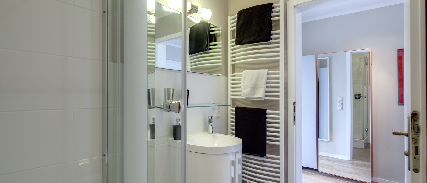 apartment München Forstenried 02 bathroom 7741