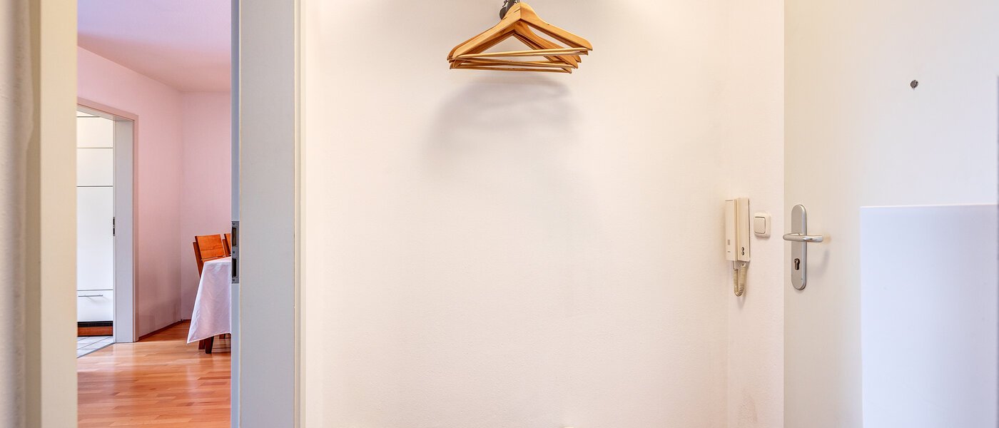 apartment München Parkstadt Schwabing 02 hall 7742