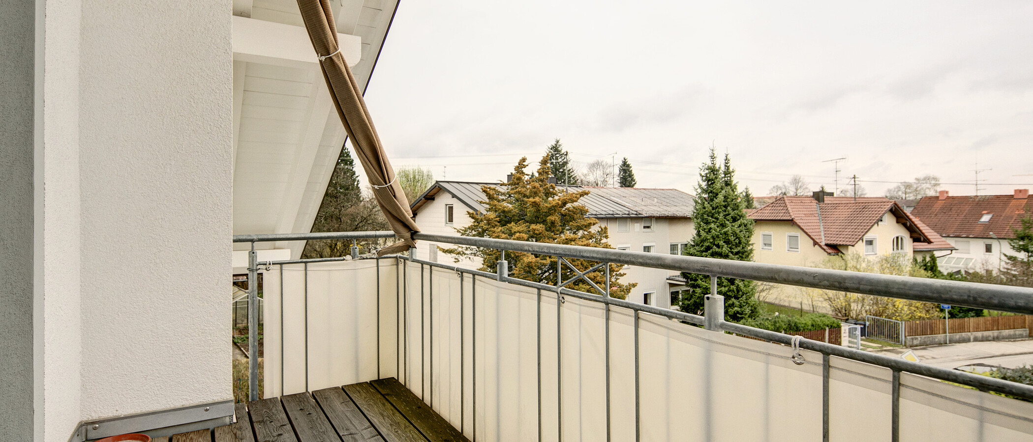 attic apartment Zorneding 06 balcony 7747