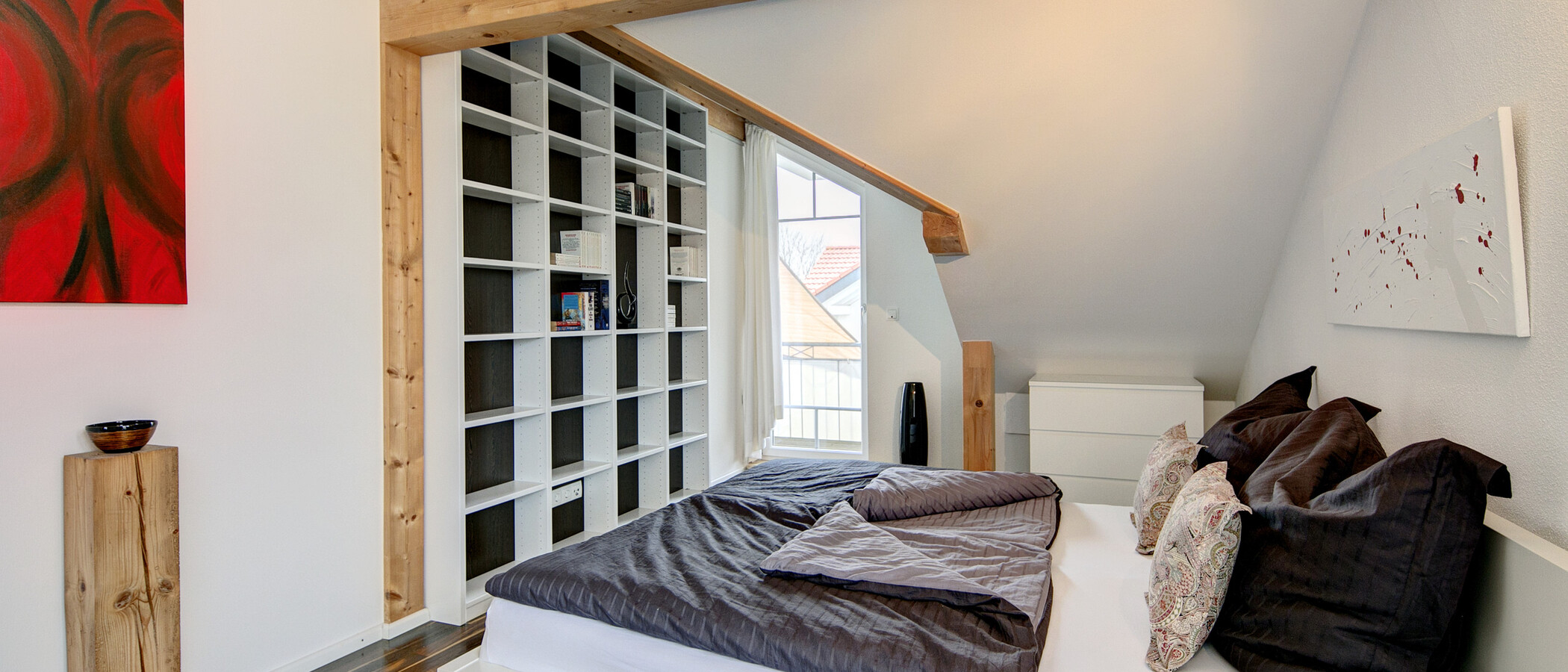 attic apartment Zorneding 02 sleeping area 7747