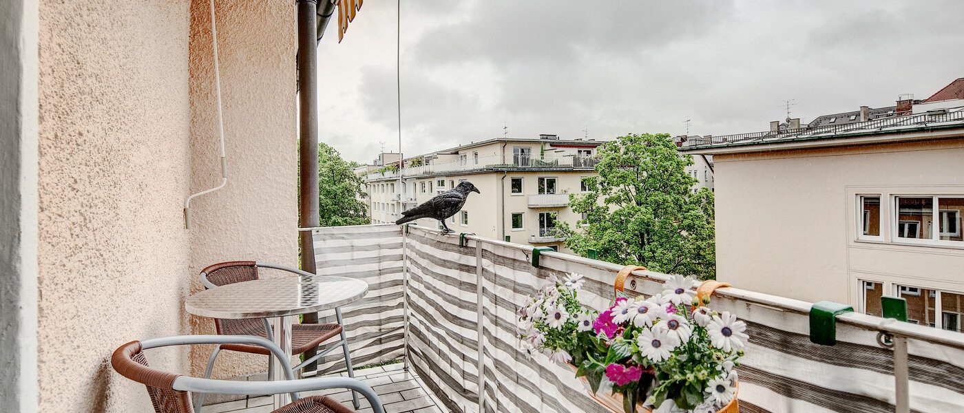 apartment München Schwabing (links der Leopoldstraße) 01 balcony 7776