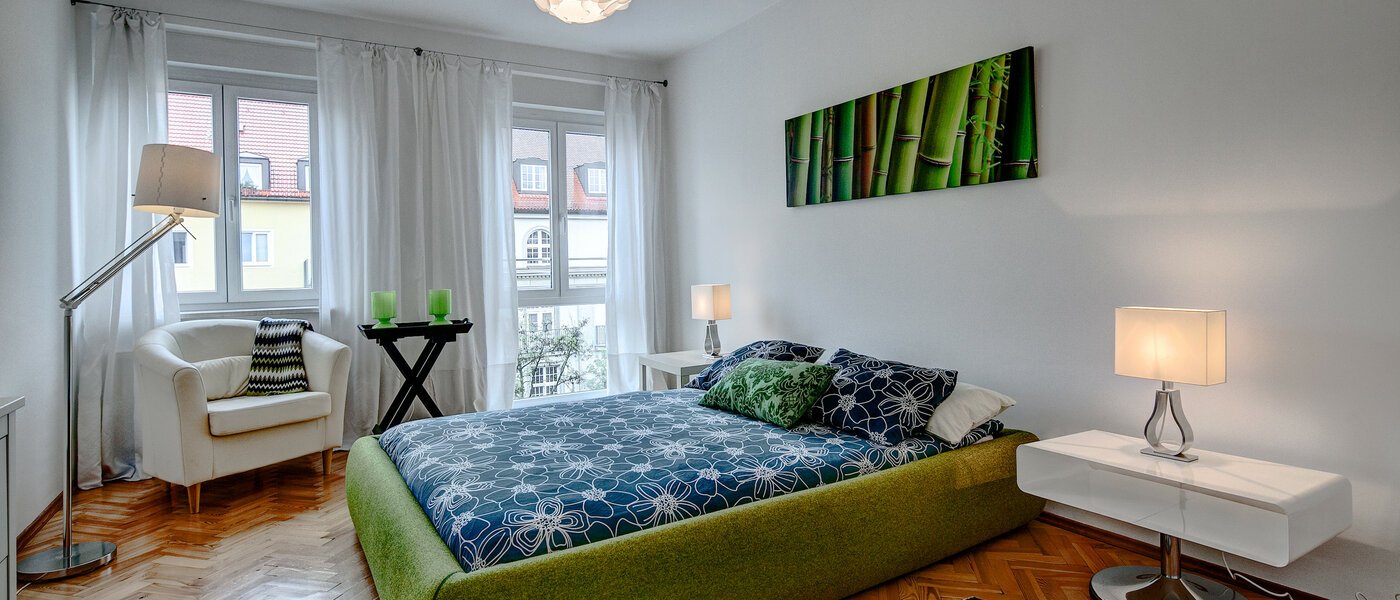 apartment München Schwabing (links der Leopoldstraße) 01 sleeping area 7776