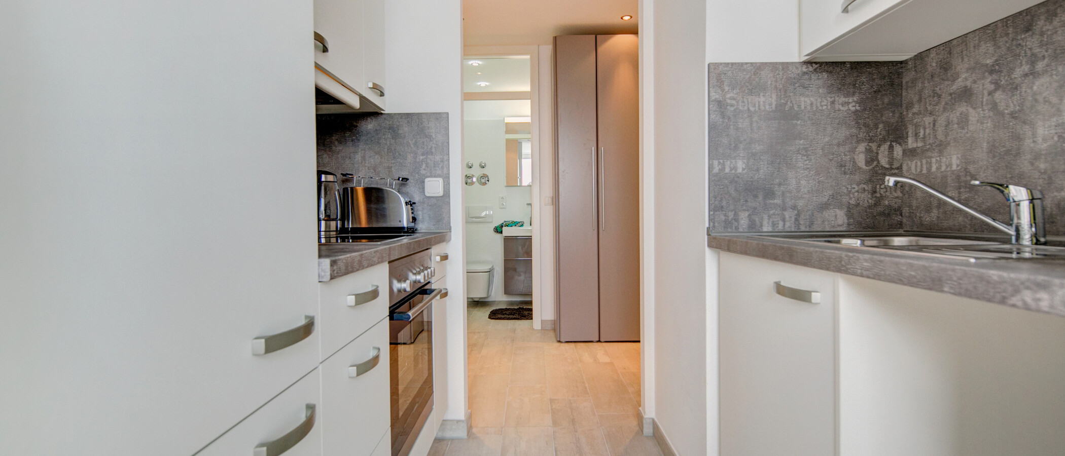 apartment München Schwabing-Nord (zw. Leopoldstraße & Englischen Garten) 02 kitchen 7791
