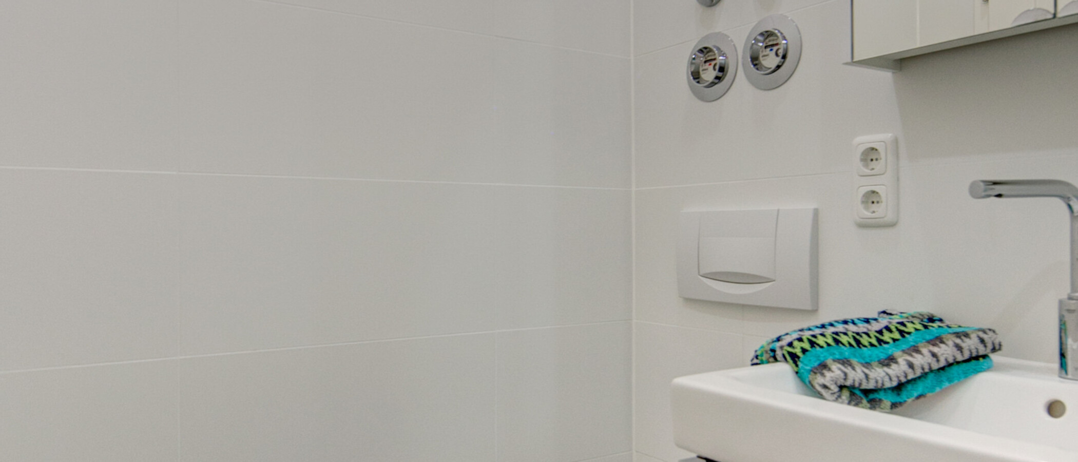 apartment München Schwabing-Nord (zw. Leopoldstraße & Englischen Garten) 03 bathroom 7791