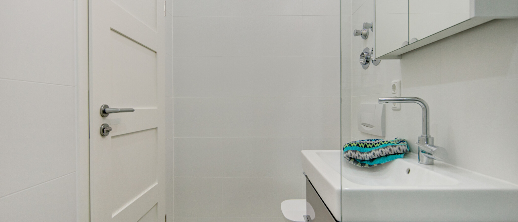 apartment München Schwabing-Nord (zw. Leopoldstraße & Englischen Garten) 04 bathroom 7791