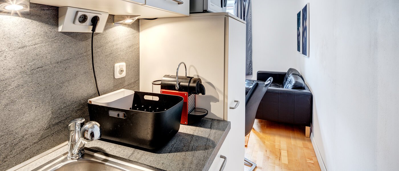 apartment München Milbertshofen 02 kitchen 7798