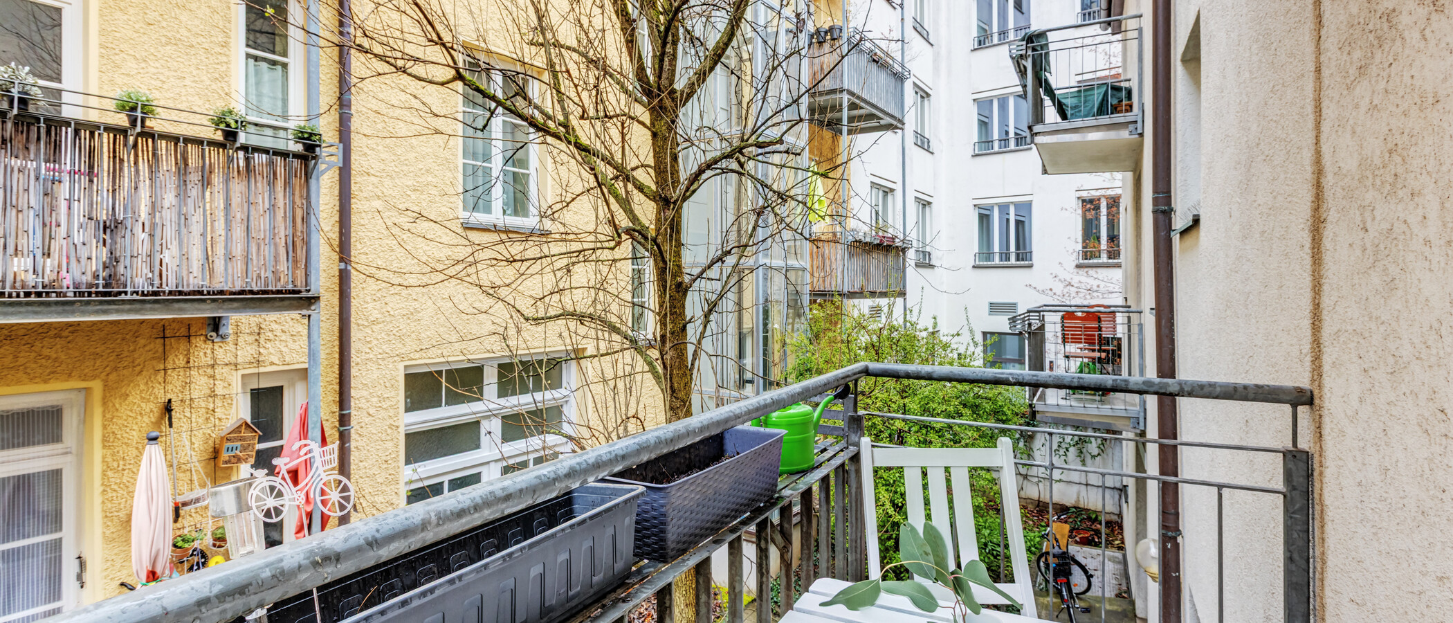 studio München Altstadt 03 balcony 7806