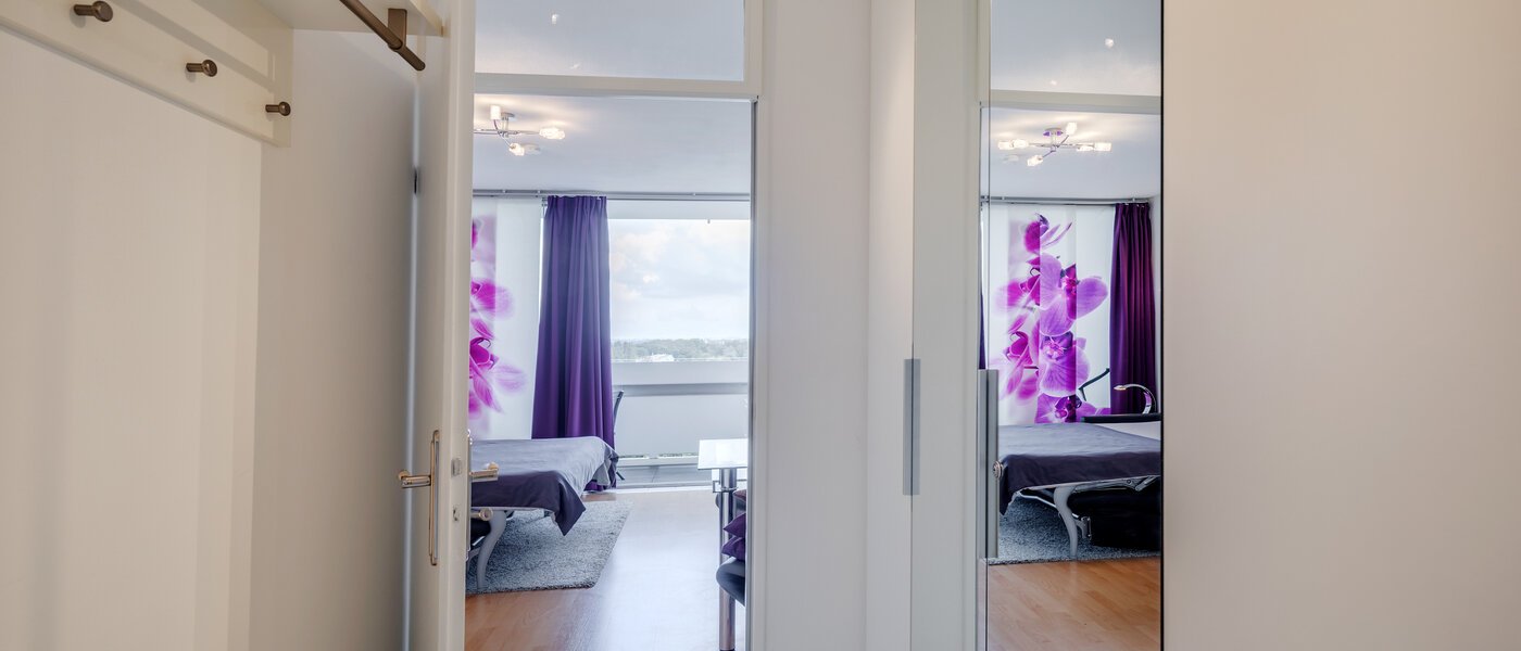 studio München Arabellapark 02 hall 7848