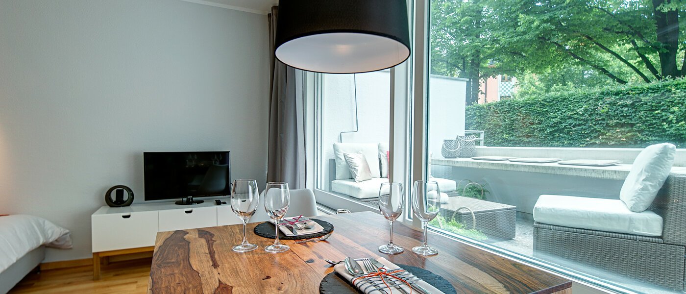 apartment München Nymphenburg 04 living room 7880