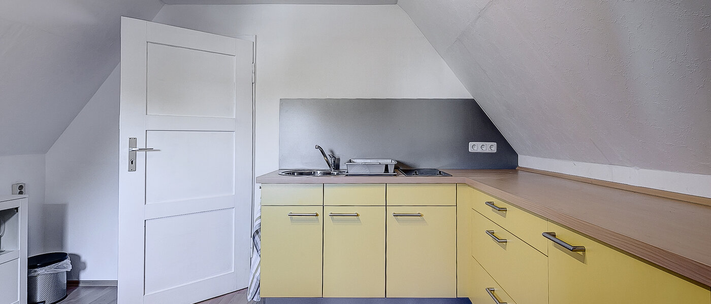 attic apartment München Untermenzing 01 kitchen 7937