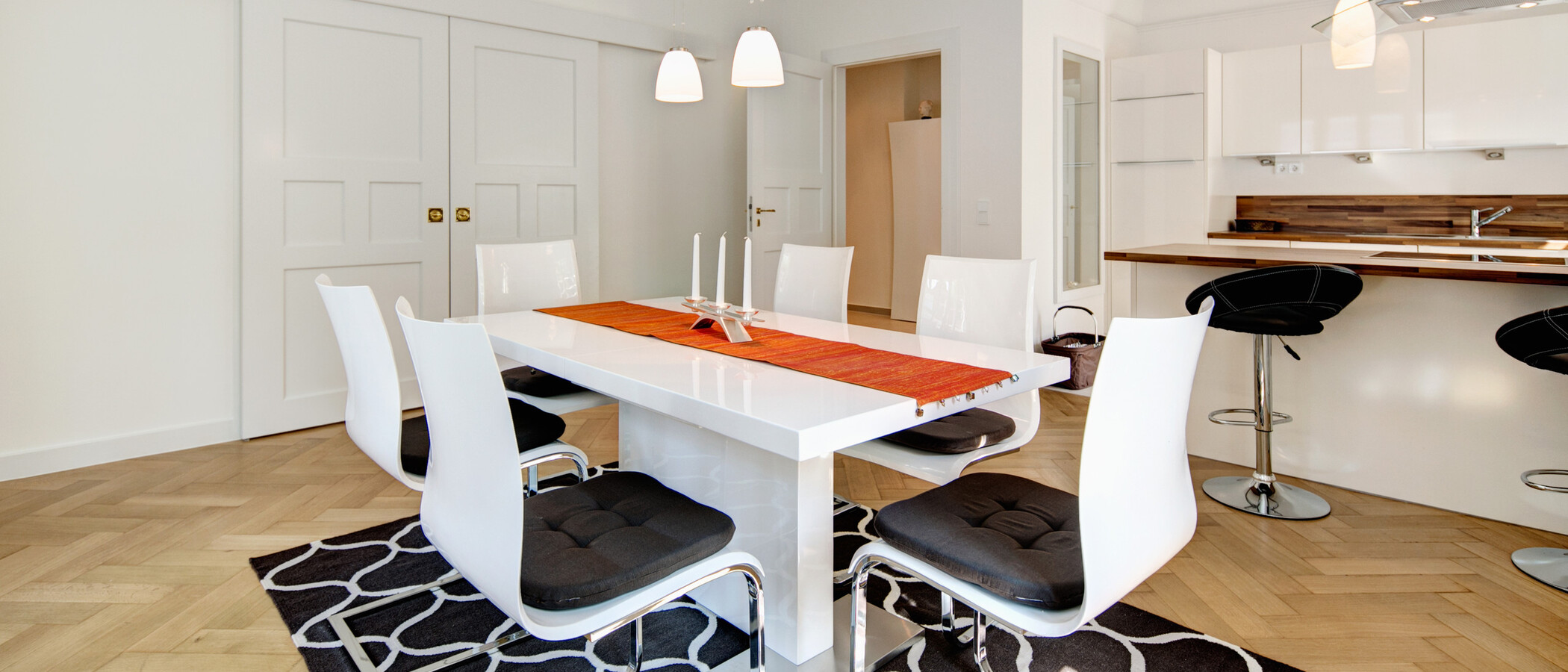 apartment München Nymphenburg 02 dining 7938