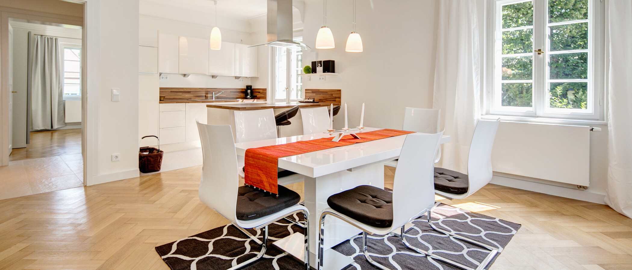 apartment München Nymphenburg 03 dining 7938