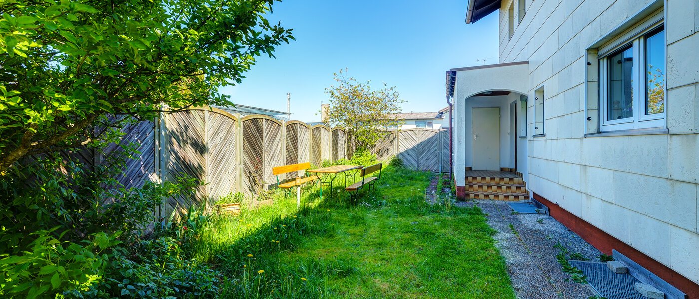 apartment Haar 01 communal garden 7939