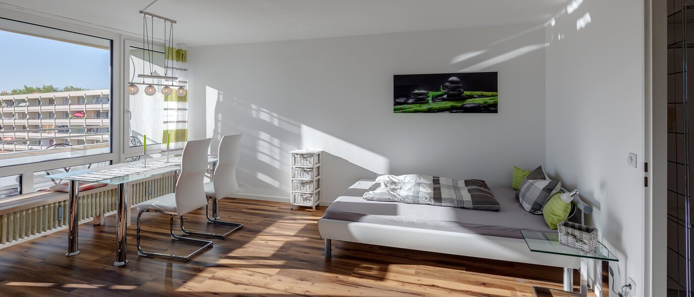 apartment München Berg am Laim 03 living area 7946