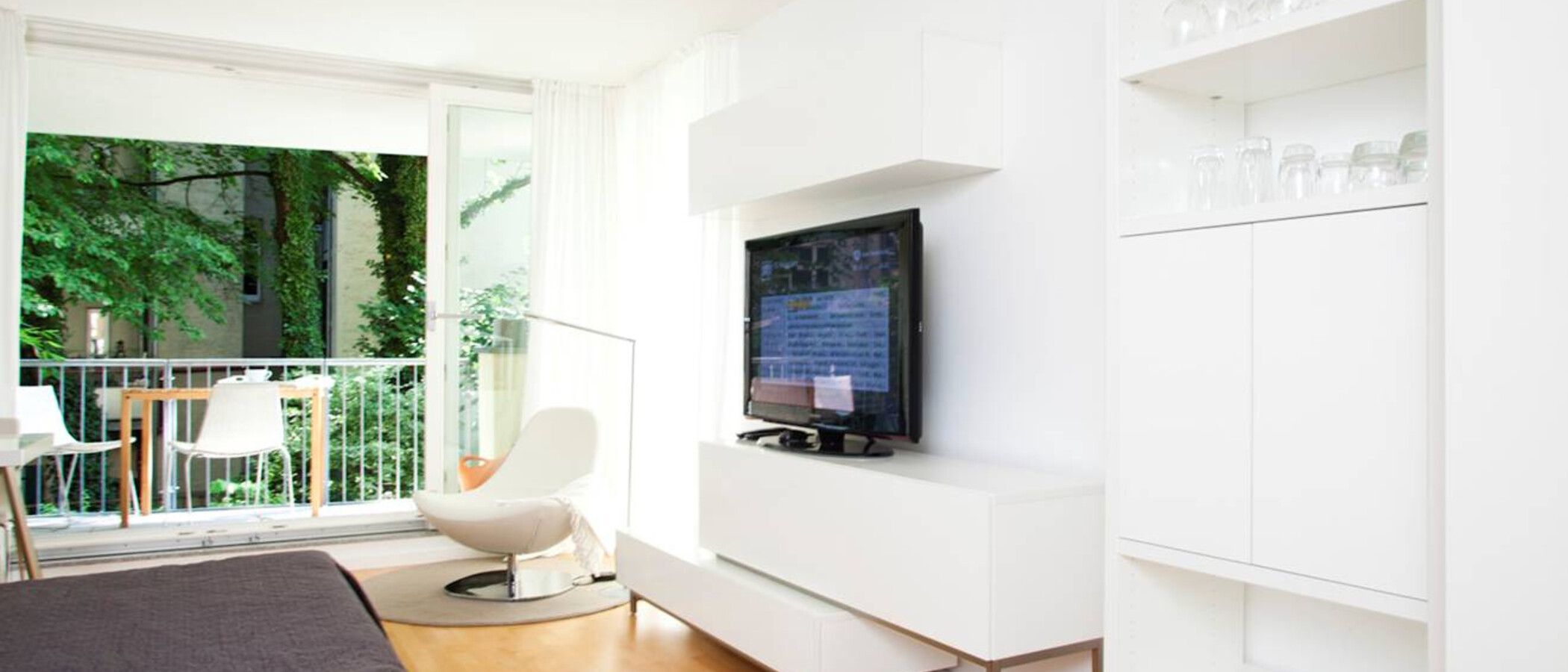 apartment München Schwabing-West (rund um den Hohenzollernplatz) 01 living room 7964