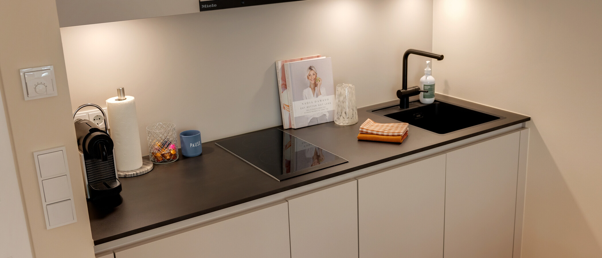 apartment München Schwabing-West (rund um den Hohenzollernplatz) 02 kitchen 7964