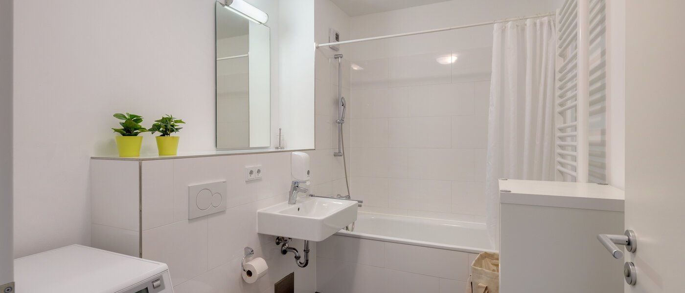 apartment München Obergiesing 01 bathroom 8005