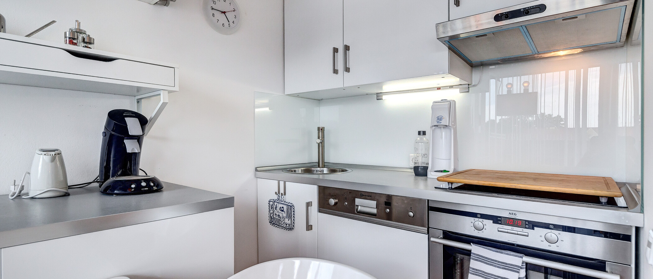 apartment München Schwabing-Nord (zw. Leopoldstraße & Englischen Garten) 01 kitchen 8015