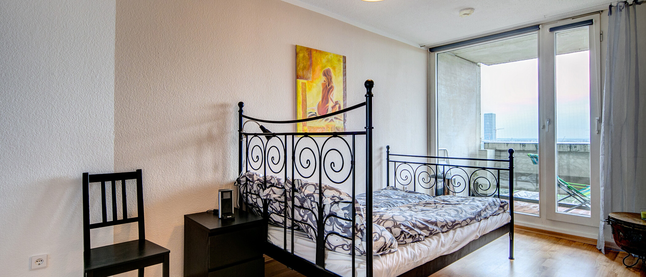 apartment München Milbertshofen 01 sleeping area 8021