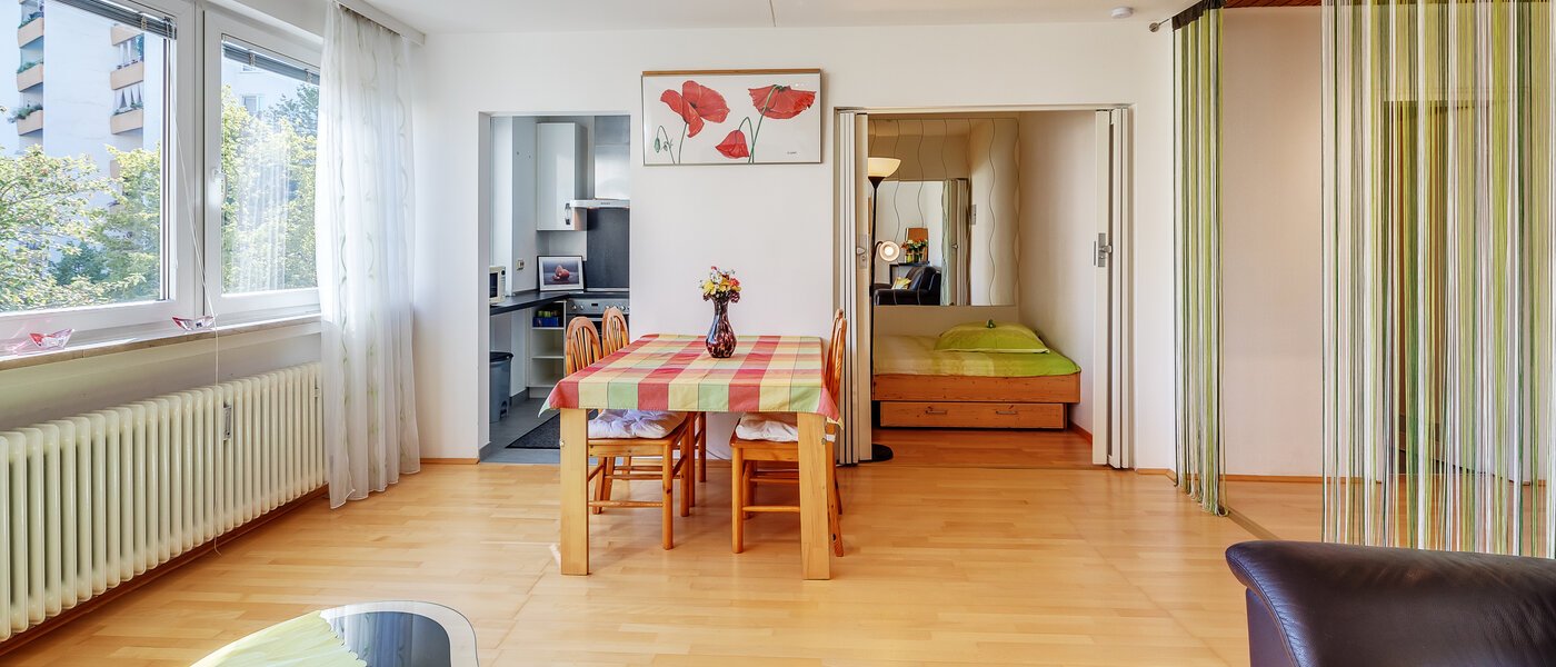 apartment München Perlach 03 living area 8028