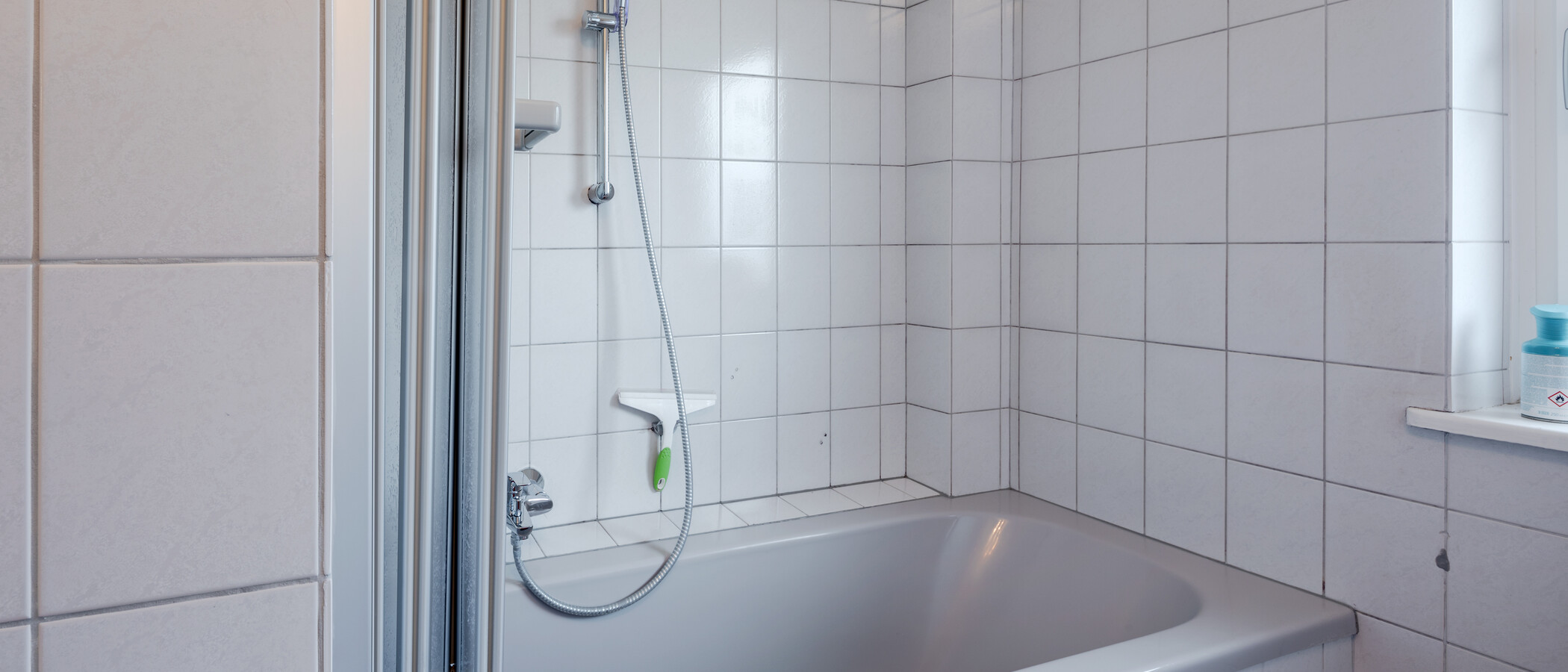 corner townhouse München Ramersdorf 04 bathroom 8036