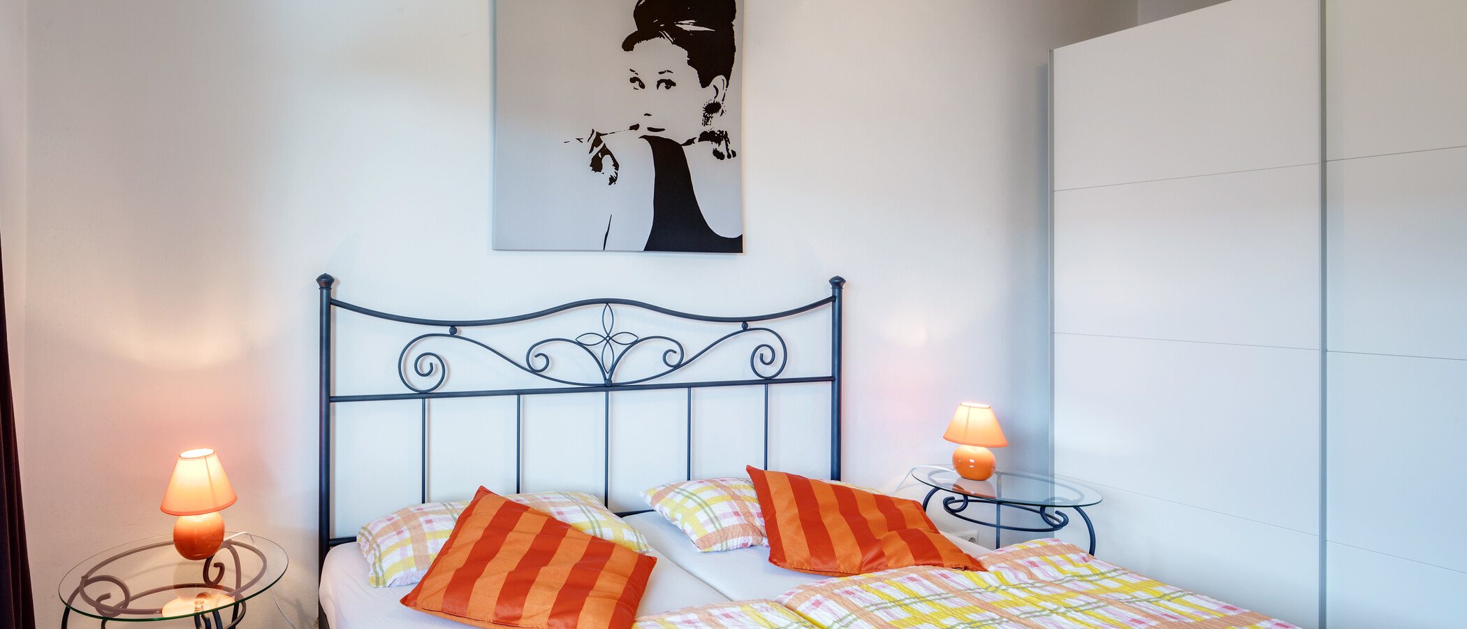 corner townhouse München Ramersdorf 02 1. bedroom 8036