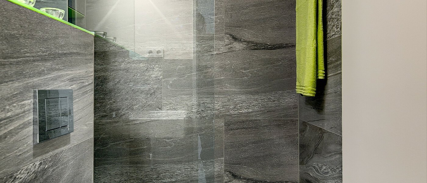 apartment München Au-Haidhausen 01 bathroom 8038